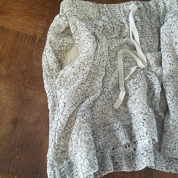 Lou & Grey Lace Drawstring Skirt - Picture 4 of 4